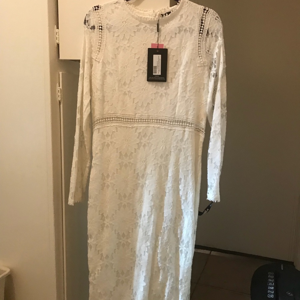 White lace dress